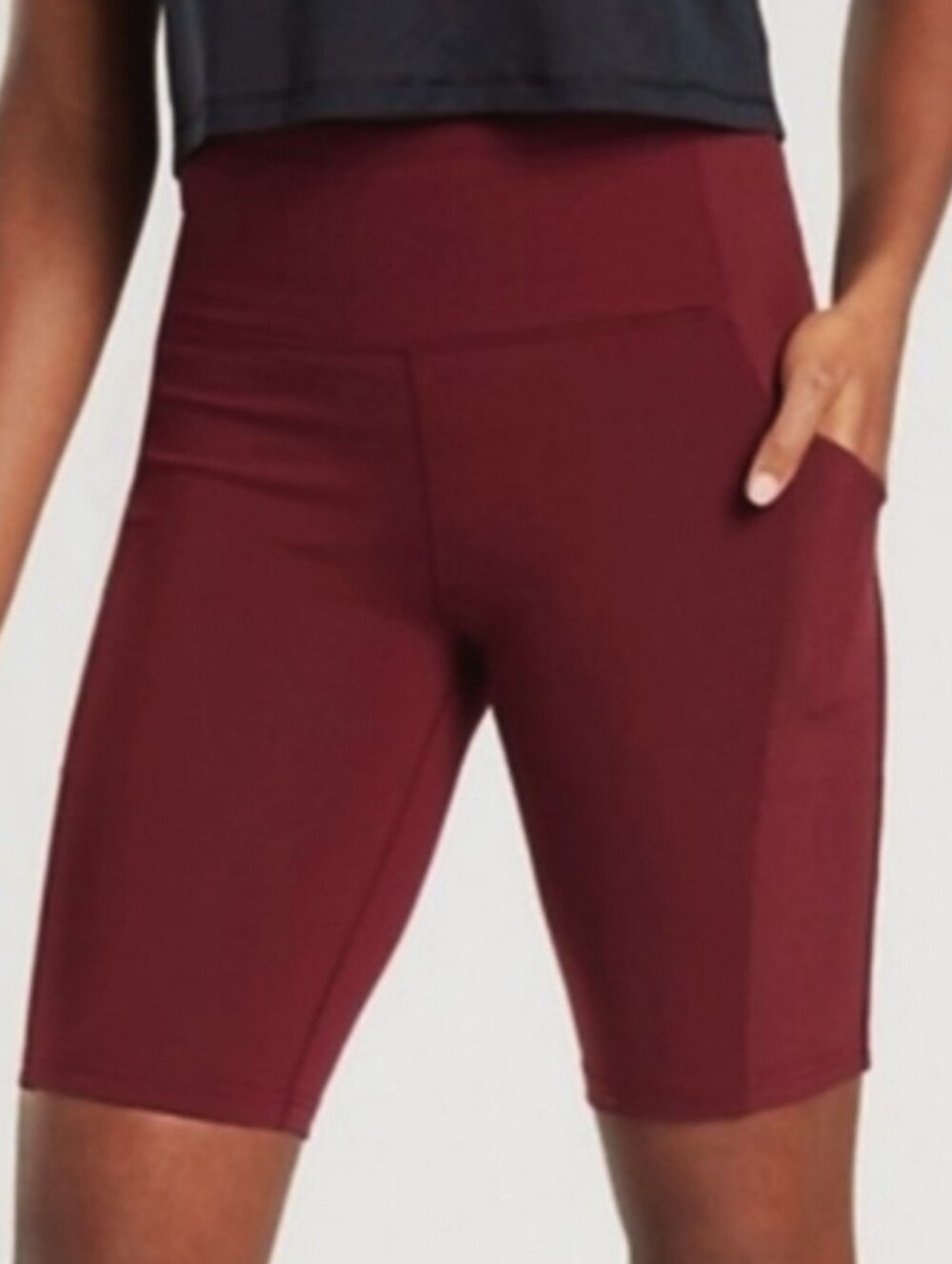 Athleta Wine Colored Excursion 11" Fitted Bike Shorts w/ Side Pocket - Size XS